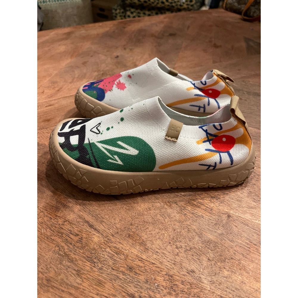 Hola Camel Graffiti Print Knit Slip On Barefoot Sneakers Multi Color Size 37 - Picture 2 of 9